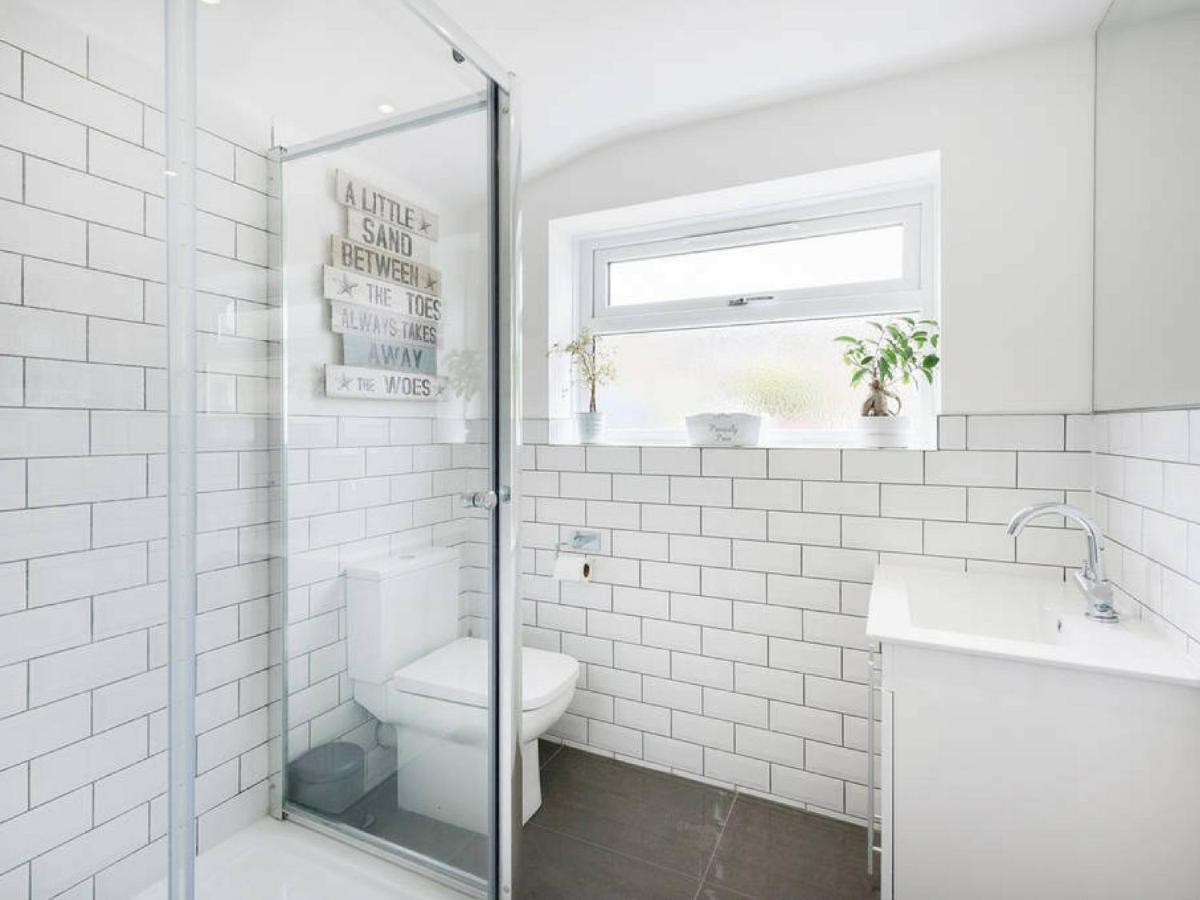 Cambridge House - Modern 2 Bedroom House, Close To Luton Airport & Town Centre Kültér fotó